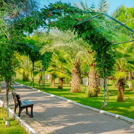 אתר נופש Sural סייד