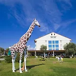 Sural Resort Side