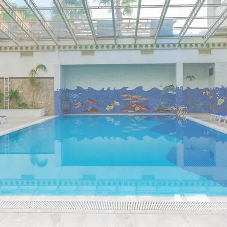 Üdülőközpont Sural