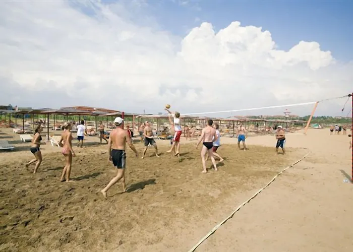 Sural Semesteranläggning (resort)